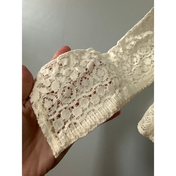 NEW Womens Size XS Y2K Hollister Off White Lace Shirt - Picture 3 of 7